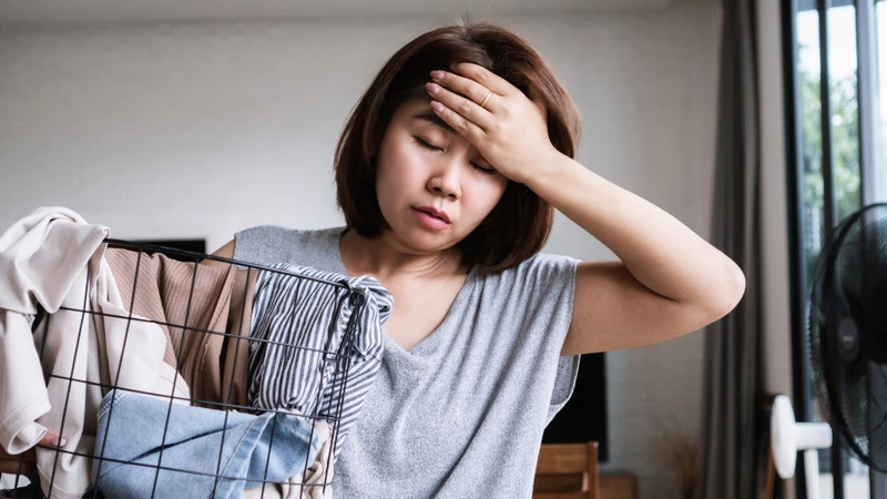 Nữ giới bị rong kinh cả tháng có đáng lo không? 3