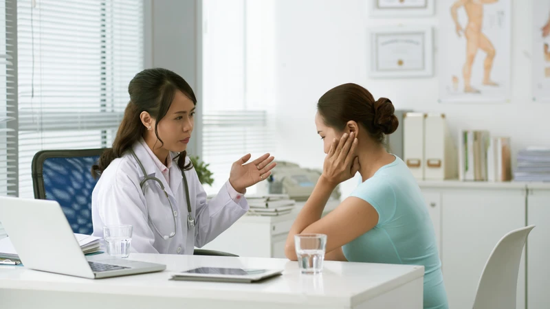 Nên thăm khám trước khi cấy que để đánh giá cơ thể có phù hợp với phương pháp này không