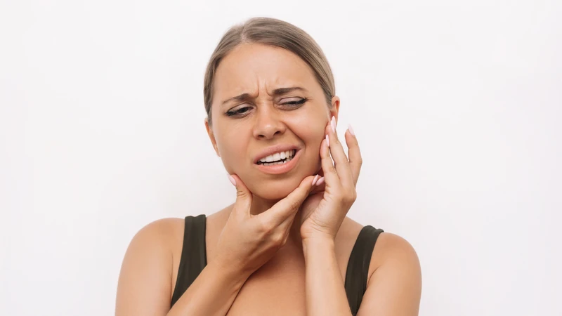Bị tê mặt có nguy hiểm không? Khi nào cần đi khám? 3