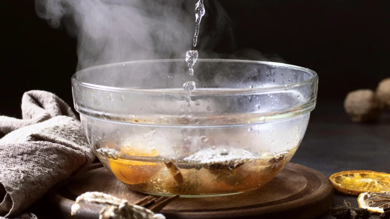 Tắm bằng nước ấm để bảo vệ da thuỷ đậu