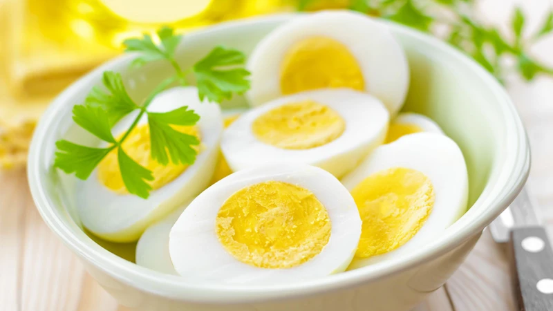 Bị vết thương hở ăn trứng được không? Bị vết thương hở​ cần kiêng thêm những thực phẩm nào? 2