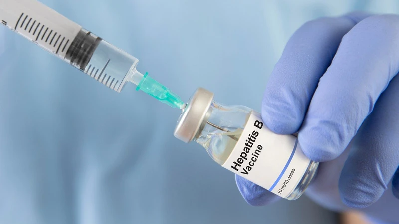 Tuyệt đối không tự ý ngưng thuốc điều trị Hepatitis B với mục đích thay đổi kết quả hiến