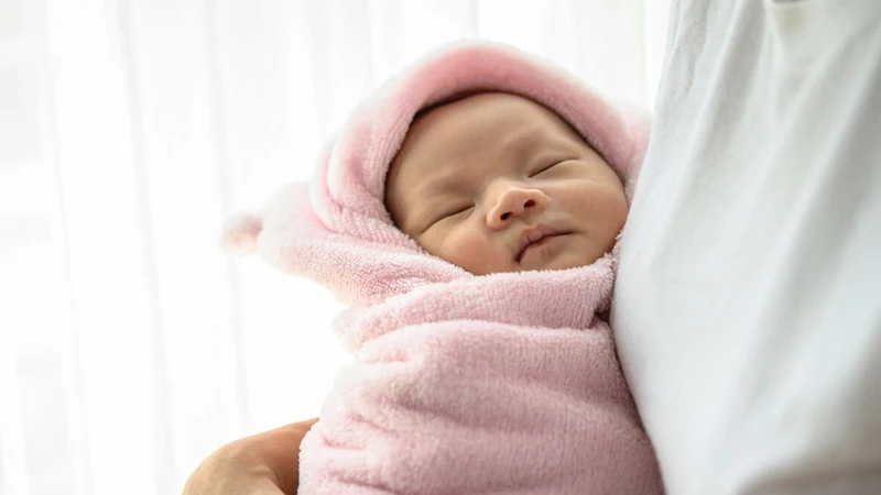Chăm sóc trẻ đúng cách khi bị thuỷ đậu để ngăn ngừa biến chứng