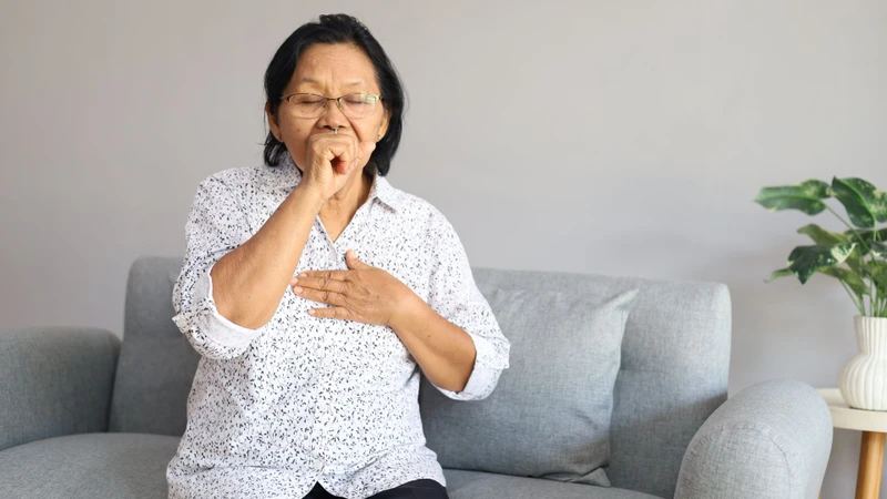 Đau ngực thường gặp khi tổn thương ở động mạch chủ lên