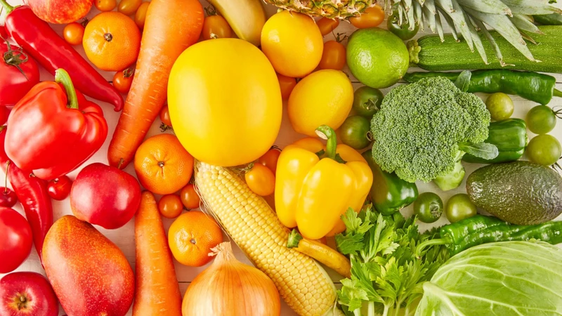Người bị cường giáp cần ăn thực phẩm tươi, giàu vitamin và khoáng chất