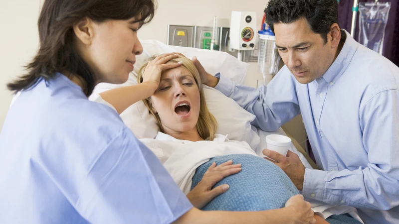 Bướu huyết thanh hình thành do áp lực cơ học tác động lên đầu thai nhi trong quá trình chuyển dạ