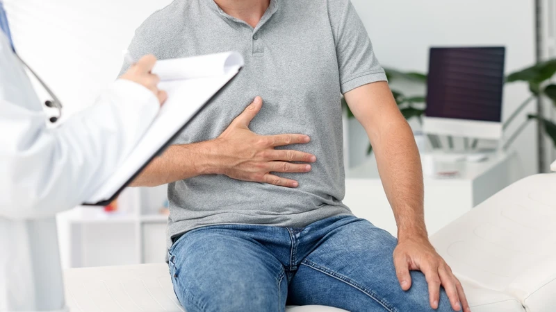 Sau khi hoàn tất điều trị, nhiều bệnh nhân được theo dõi định kỳ để phát hiện nguy cơ tái phát sớm