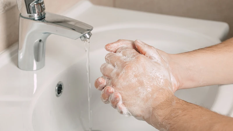 Rửa tay đúng cách giúp giảm nguy cơ lây truyền Enterococcus faecalis