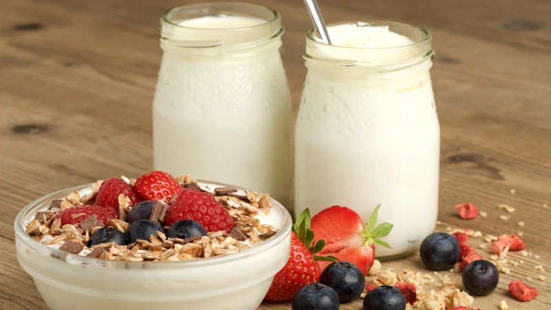 Có thể bổ sung probiotics bằng sữa chua để duy trì hệ tiêu hóa khỏe mạnh