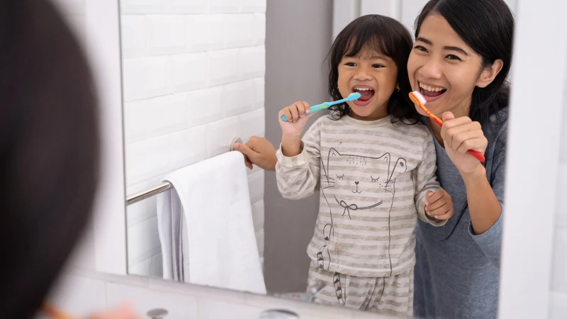Các cách xử lý khi răng sữa của trẻ bị mòn ba mẹ cần biết 2