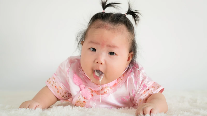 Các dấu hiệu tay chân miệng nặng ở trẻ cha mẹ cần lưu ý 3