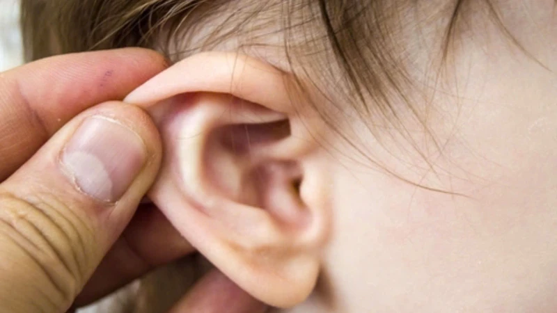 Các giai đoạn của viêm tai giữa là gì? Nguyên nhân nào gây viêm tai giữa? 1