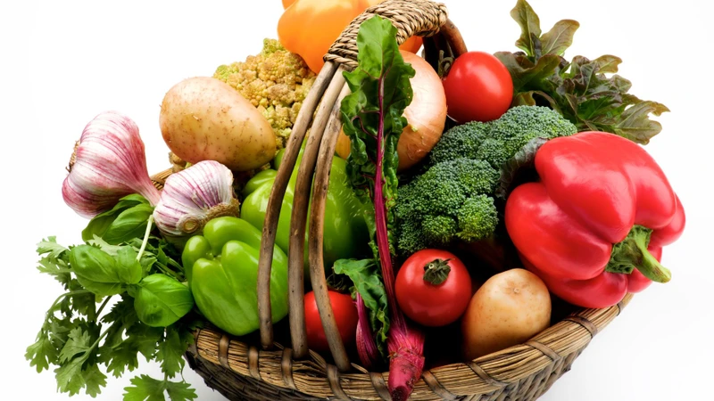 Đa dạng rau củ giúp bổ sung chất xơ, vitamin và khoáng chất cho chế độ ăn hằng ngày