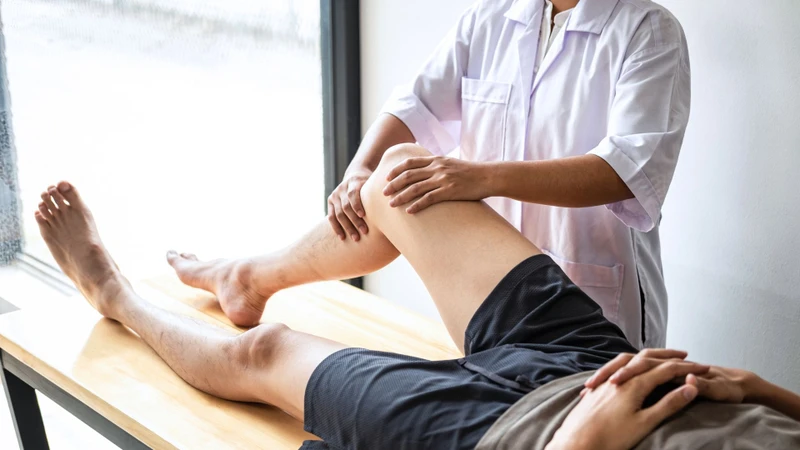 Vật lý trị liệu hỗ trợ cải thiện chức năng vận động khớp gối