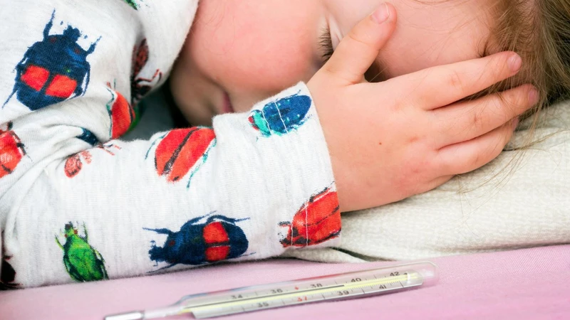 Cách đo nhiệt kế thủy ngân cho trẻ chính xác và an toàn 2