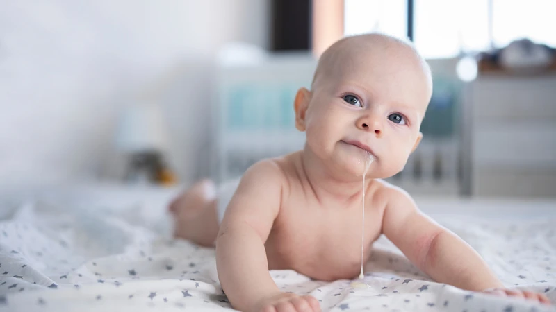 Cách giảm nôn trớ ở trẻ sơ sinh – Hướng dẫn đơn giản, dễ hiểu cho cha mẹ3