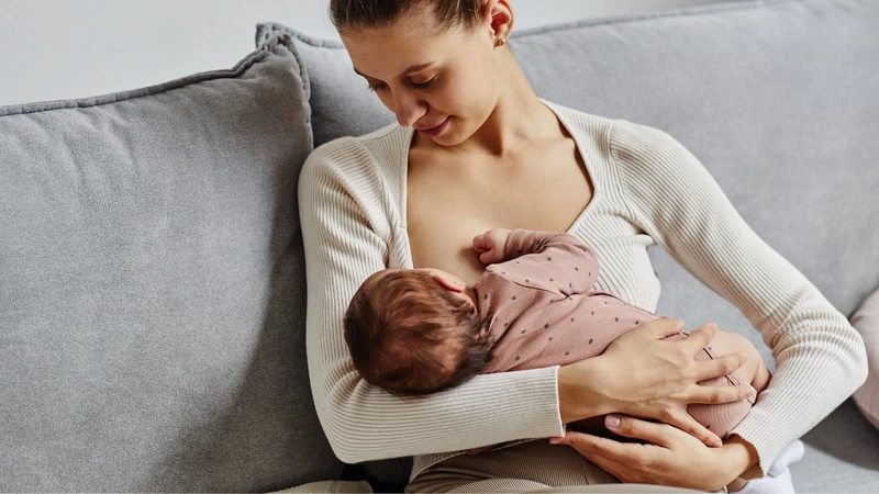 Cách sơ cứu khi trẻ bị sặc sữa: Hướng dẫn chi tiết cha mẹ cần biết 1
