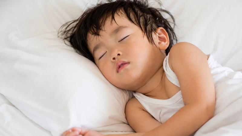 Cách trị đổ mồ hôi đầu ở trẻ em cần dựa vào nguyên nhân