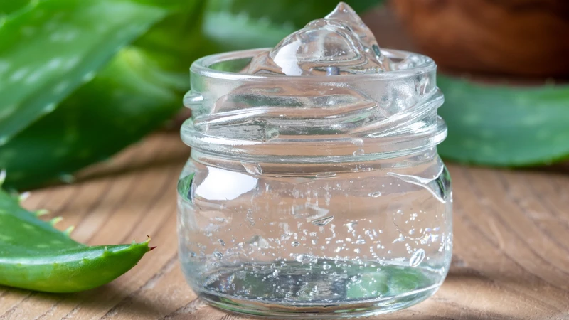 Gel nha đam giúp làm dịu da đầu kích ứng, giảm ngứa hiệu quả và cho cảm giác dễ chịu hơn