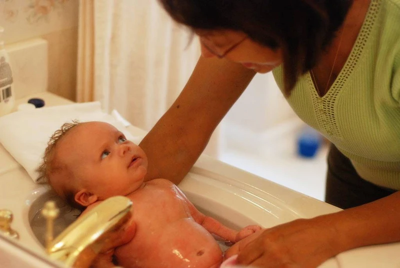 Cách trị ho cho trẻ sơ sinh 3 tháng tuổi và những lưu ý cần biết 1