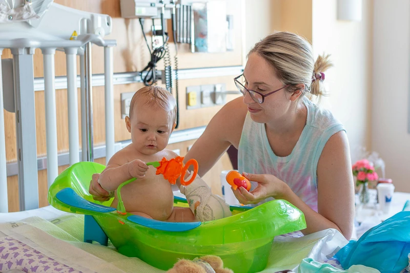 Cách trị táo bón cho trẻ sơ sinh hiệu quả, an toàn 2