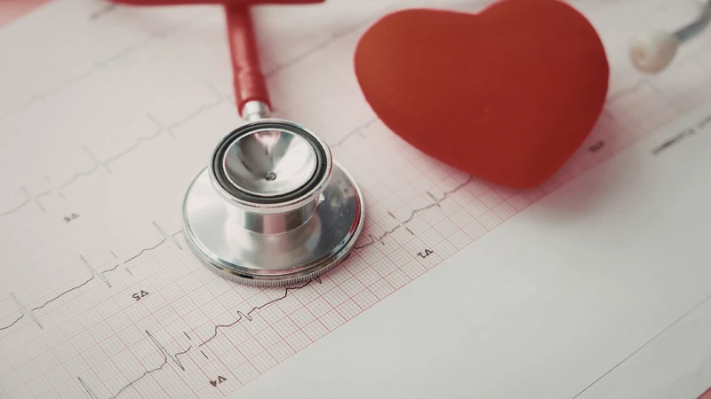 Với hàm lượng kali và chất xơ dồi dào, cải ngồng giúp chăm sóc trái tim khỏe mạnh hơn mỗi ngày