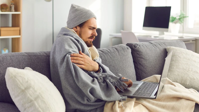 Cảm cúm là bệnh nhiễm trùng đường hô hấp do virus cúm gây ra