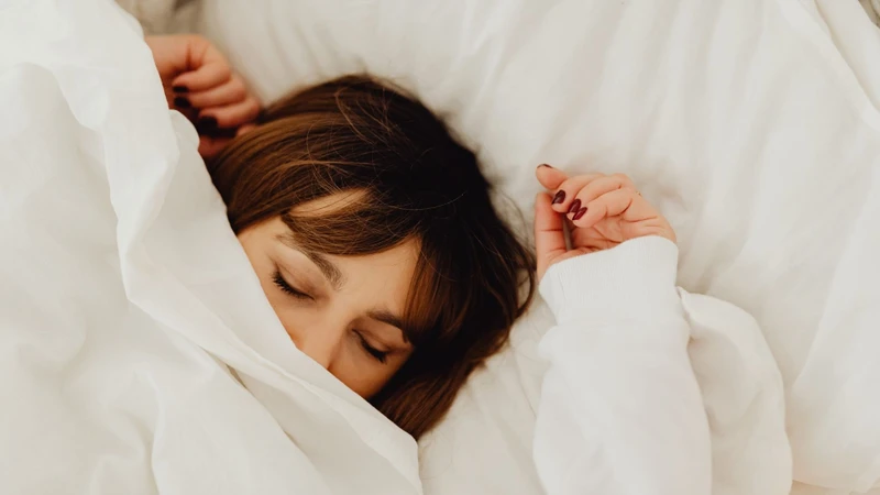 Nghỉ ngơi đầy đủ giúp cơ thể chóng phục hồi