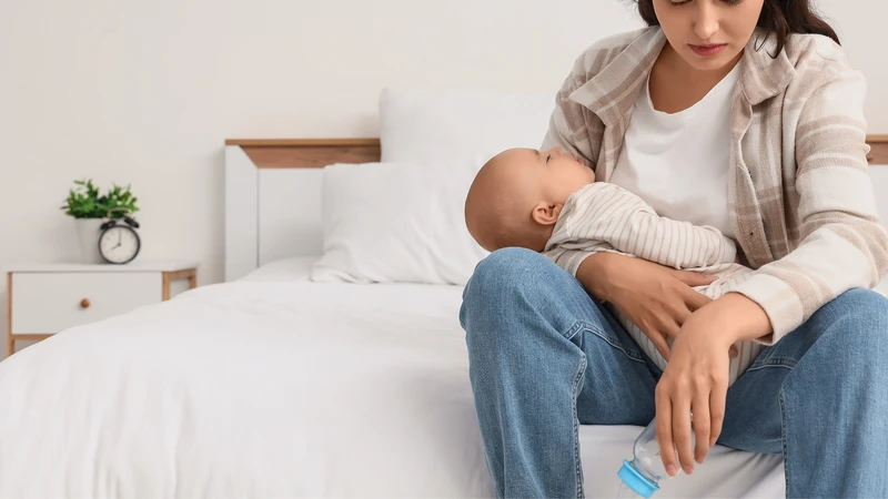 Ích mẫu có thể hỗ trợ co hồi tử cung và kiểm soát mất máu sau sinh, nhưng bằng chứng còn hạn chế
