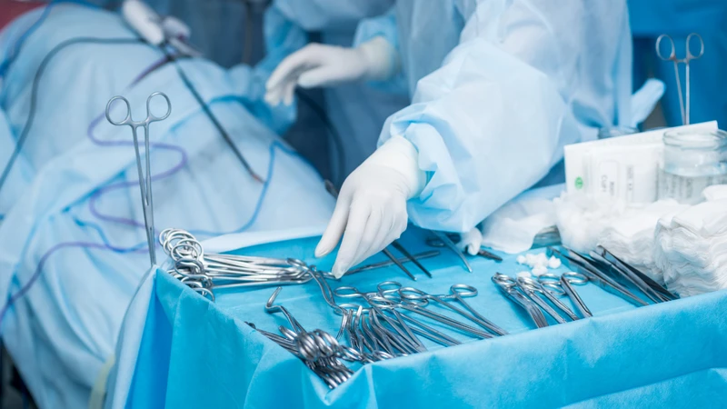 Cắt tuyến mồ hôi nách - phương pháp loại bỏ tuyến xâm lấn tối thiểu hiệu quả