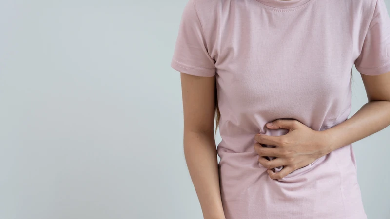 Đến cơ sở y tế nếu xuất hiện các dấu hiệu bất thường sau khi dùng cây ba kích