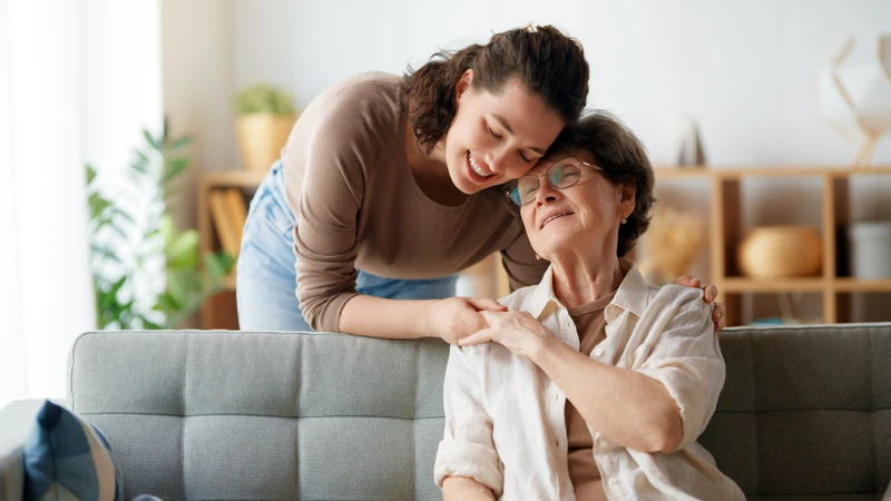 Sự đồng hành và khích lệ từ gia đình giúp người bệnh phục hồi nhanh hơn và duy trì tinh thần tích cực