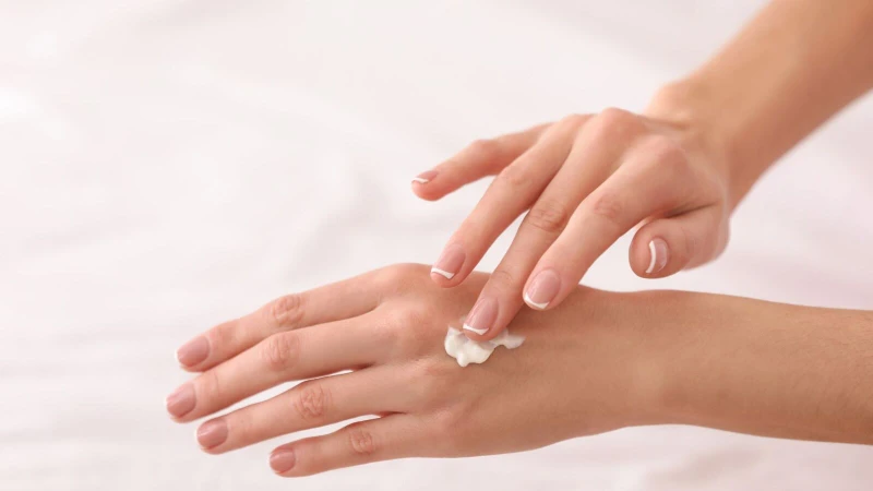 Chất béo không bão hòa giúp da khỏe mạnh bằng cách duy trì độ ẩm, cải thiện đàn hồi
