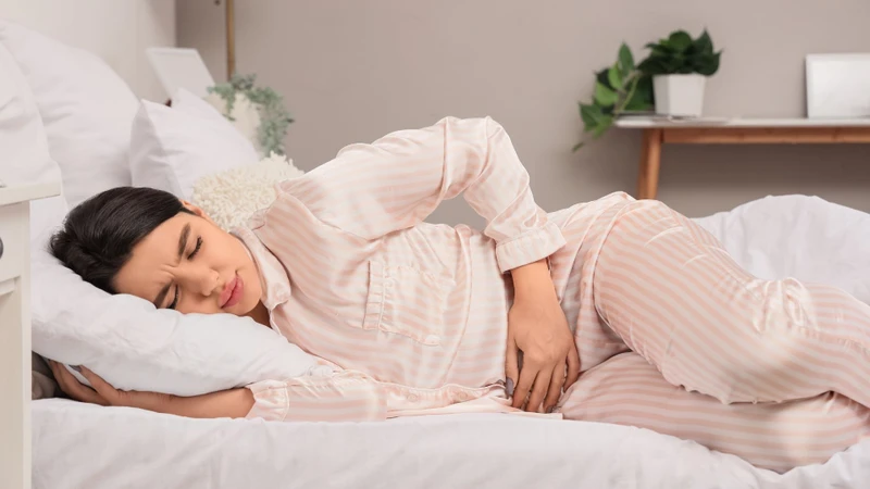 Nên đi khám nếu đau dữ dội ở vùng bụng dưới hoặc vùng chậu mà không thuyên giảm