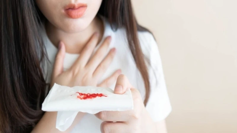 Chảy máu sau cắt amidan là biến chứng cần được đánh giá và xử lý ngay tránh mất máu