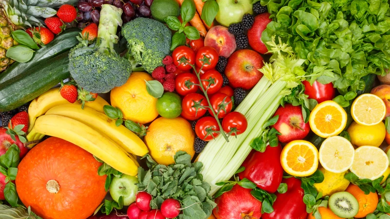 Rau củ và trái cây cung cấp nguồn vitamin, khoáng chất và chất chống oxy hóa dồi dào