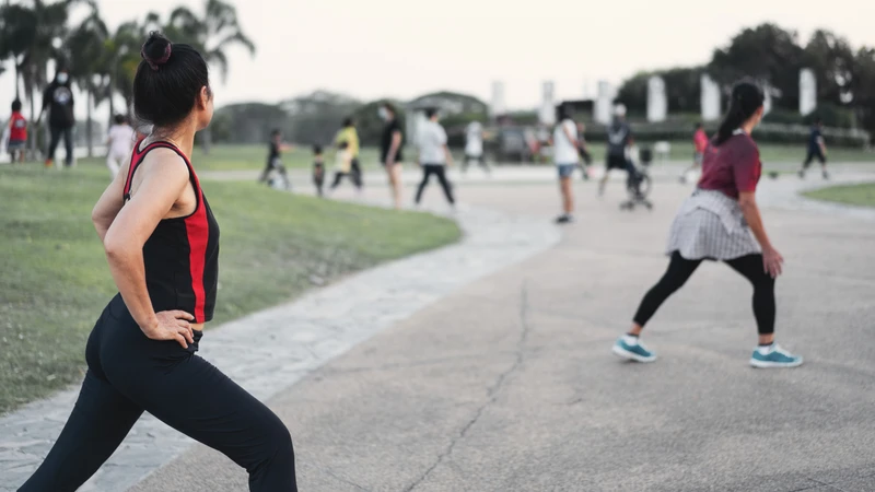 Lối sống lành mạnh, tập thể dục đều đặn, hỗ trợ chăm sóc sức khỏe toàn diện