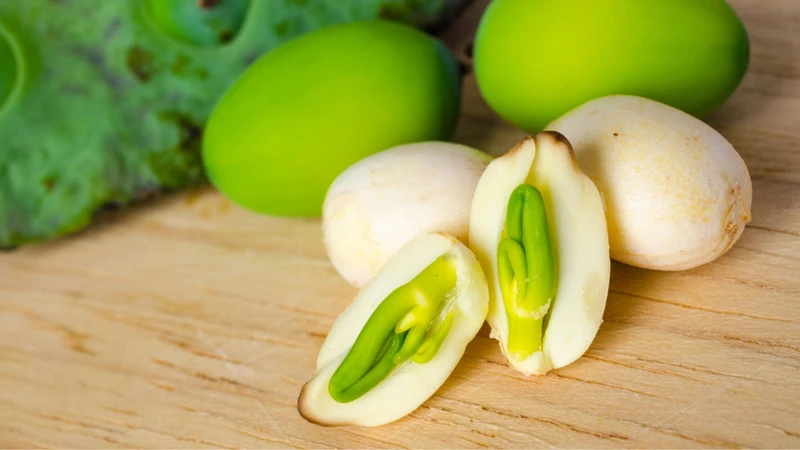 Chè Hạt Sen Long Nhãn: Món Quà Dinh Dưỡng Cho Giấc Ngủ và Sức Khỏe 4