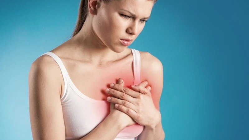 Chị em cần thận trọng khi xuất hiện cơn đau vú bất thường
