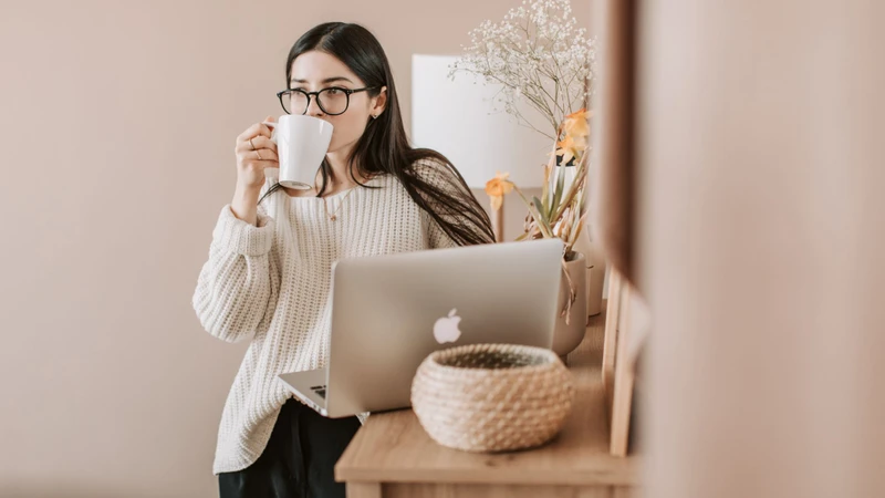Cho con bú uống cafe được không? Cách có thêm năng lượng tự nhiên cho mẹ  3