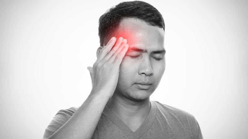 Chụp CT sọ não thường được bác sĩ chỉ định khi đau đầu dữ dội, đột ngột hoặc kéo dài bất thường