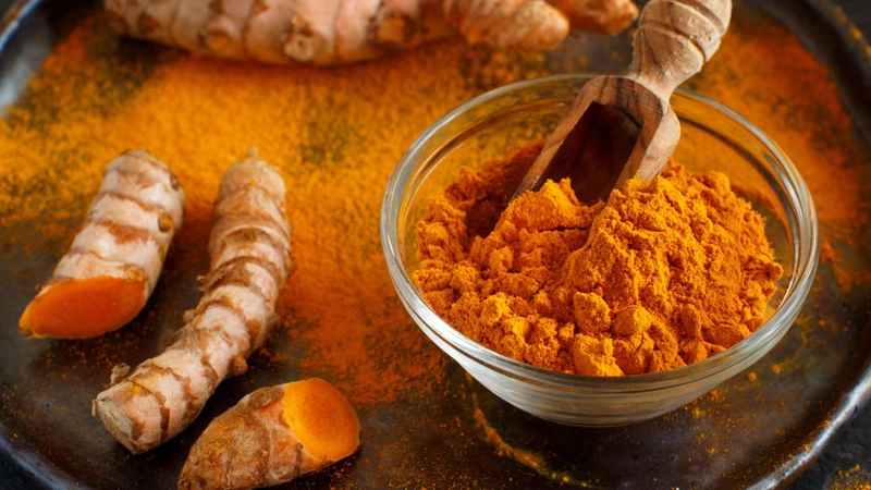 Sử dụng nghệ tươi đúng cách giúp tận dụng tối đa lợi ích cho làn da mà vẫn an toàn và khỏe mạnh