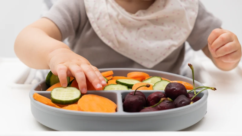 Thời điểm cai sữa nên dựa trên sự sẵn sàng của trẻ và gia đình