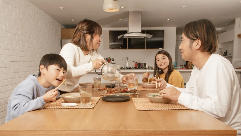 Các nhóm cơ nhai chính chịu trách nhiệm cho hoạt động ăn nhai và nói chuyện