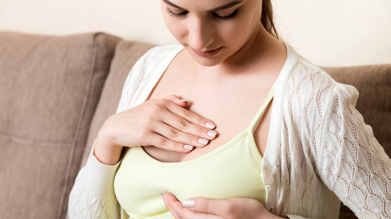 Có vắc xin ngừa ung thư vú không? Sự thật bạn cần biết để bảo vệ sức khỏe sớm hơn 4