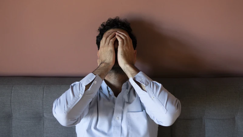Cần nghỉ ngơi ở nơi yên tĩnh khi xuất hiện panic attack