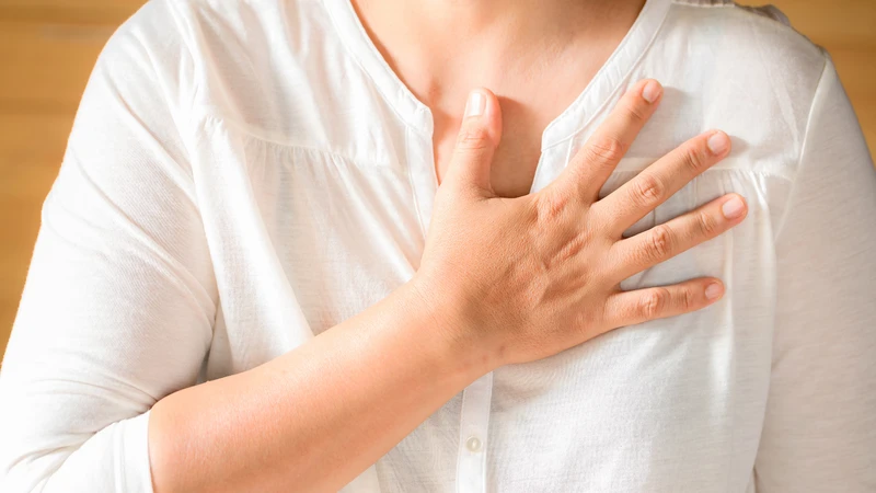 Thăm khám sức khoẻ nếu có dấu hiệu bất thường