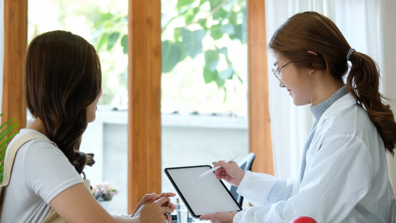 Hãy tham khảo ý kiến bác sĩ da liễu trước khi sử dụng nếu bạn có làn da cực kỳ nhạy cảm
