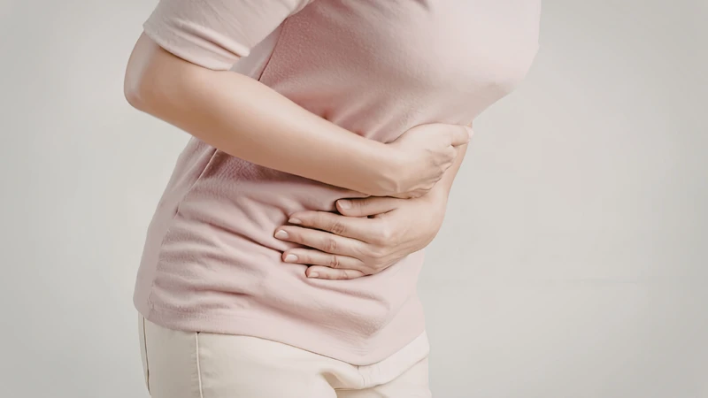 Đau bụng trên rốn âm ỉ có thể gặp ở nhiều đối tượng khác nhau