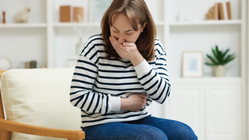 Buồn nôn nhẹ, nhạy cảm mùi vị có thể là dấu hiệu IUI thành công sau 10 ngày